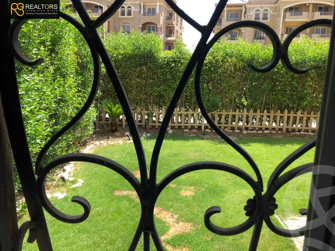 https://aqarmap.com.eg/ar/listing/3732402-for-sale-cairo-el-sheikh-zayed-city-compounds-in-sheikh-zayed-el-khamayel