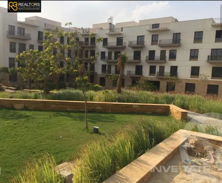 https://aqarmap.com.eg/ar/listing/3732575-for-sale-cairo-el-sheikh-zayed-city-compounds-kmbwnd-wyst-twn-swdyk