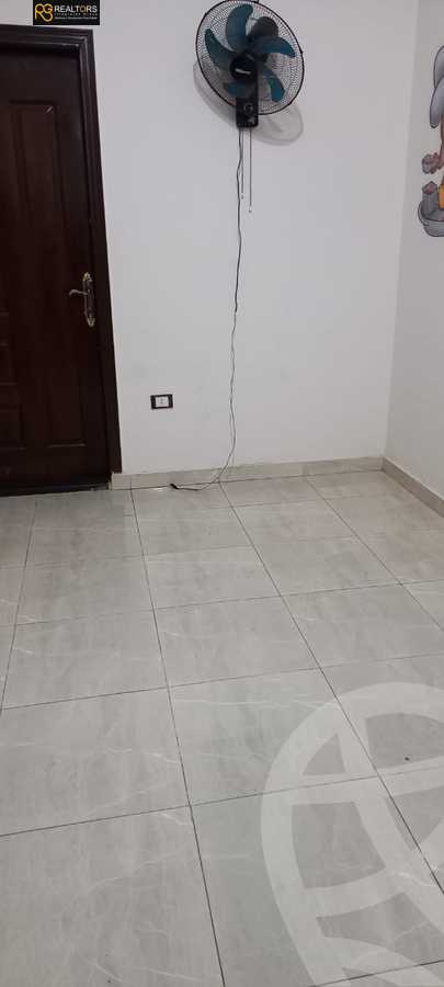 https://aqarmap.com.eg/ar/listing/3733125-for-rent-cairo-el-sheikh-zayed-city-el-hay-elsades-ashaer