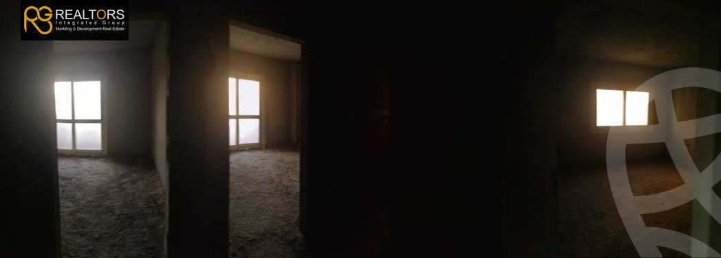 https://aqarmap.com.eg/ar/listing/3747003-for-sale-cairo-el-sheikh-zayed-city-compounds-in-sheikh-zayed-el-khamayel