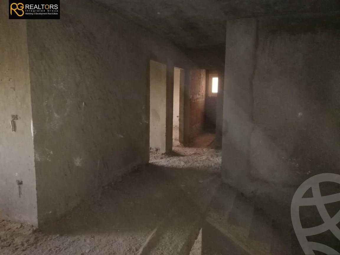 https://aqarmap.com.eg/ar/listing/3747003-for-sale-cairo-el-sheikh-zayed-city-compounds-in-sheikh-zayed-el-khamayel