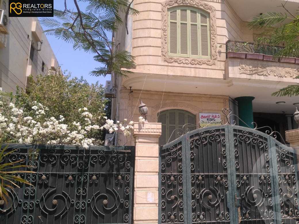 https://aqarmap.com.eg/ar/listing/3751749-for-sale-cairo-el-sheikh-zayed-city-el-hay-elthaleth-shr-27