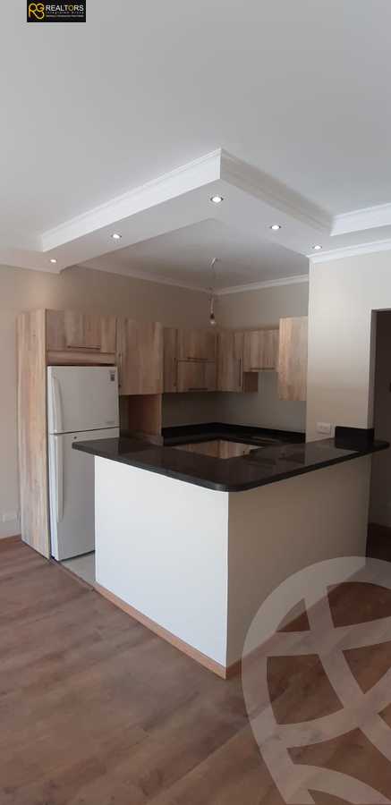 https://aqarmap.com.eg/ar/listing/3762673-for-rent-cairo-el-sheikh-zayed-city-compounds-in-sheikh-zayed-the-courtyard
