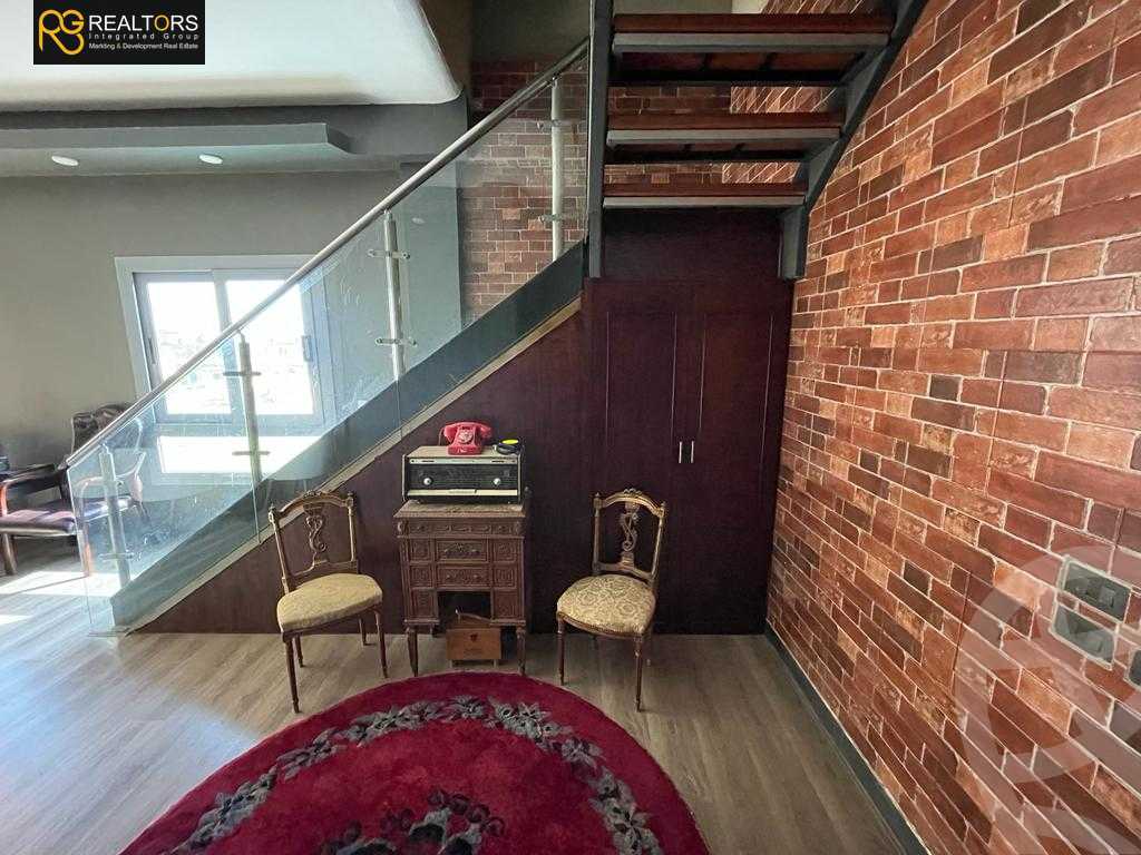 https://aqarmap.com.eg/ar/listing/3762692-for-sale-cairo-el-sheikh-zayed-city-compounds-in-sheikh-zayed-beverly-hills