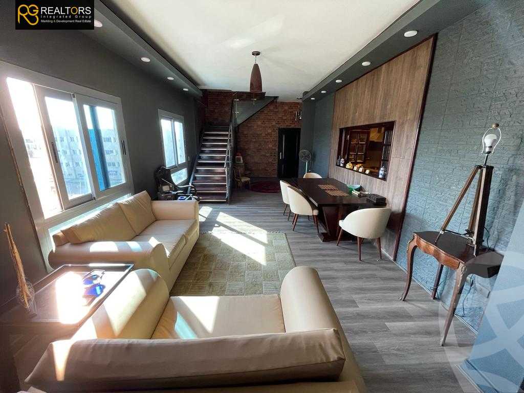 https://aqarmap.com.eg/ar/listing/3762692-for-sale-cairo-el-sheikh-zayed-city-compounds-in-sheikh-zayed-beverly-hills