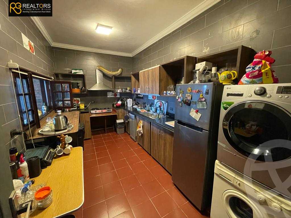 https://aqarmap.com.eg/ar/listing/3762692-for-sale-cairo-el-sheikh-zayed-city-compounds-in-sheikh-zayed-beverly-hills
