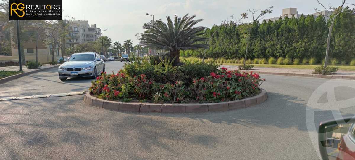 https://aqarmap.com.eg/ar/listing/3783870-for-sale-cairo-el-sheikh-zayed-city-compounds-in-sheikh-zayed-casa