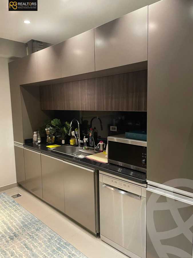 https://aqarmap.com.eg/ar/listing/3784100-for-sale-cairo-el-sheikh-zayed-city-el-hay-elthaleth-shr-30