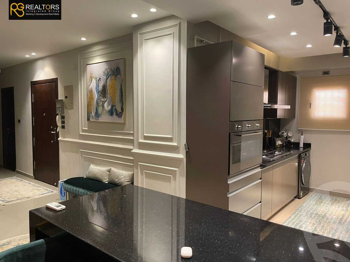 https://aqarmap.com.eg/ar/listing/3784100-for-sale-cairo-el-sheikh-zayed-city-el-hay-elthaleth-shr-30
