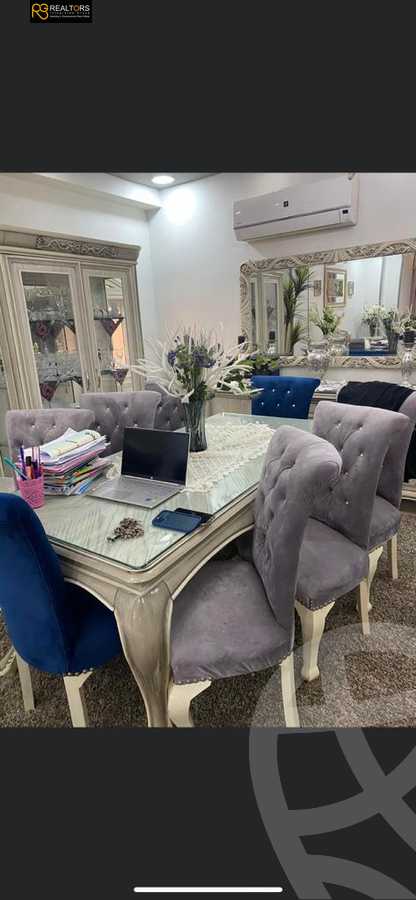 https://aqarmap.com.eg/ar/listing/3786447-for-sale-cairo-el-sheikh-zayed-city-el-hay-eltaseaa-area-3