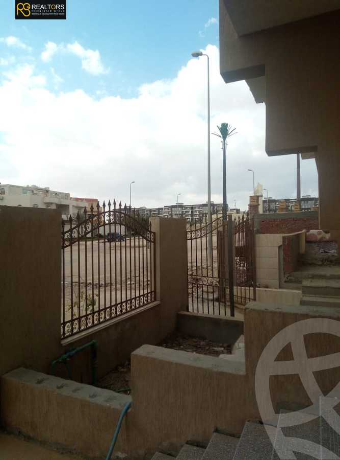 https://aqarmap.com.eg/ar/listing/3788371-for-sale-cairo-el-sheikh-zayed-city-el-hay-eltaseaa-area-3