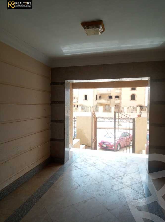https://aqarmap.com.eg/ar/listing/3788371-for-sale-cairo-el-sheikh-zayed-city-el-hay-eltaseaa-area-3