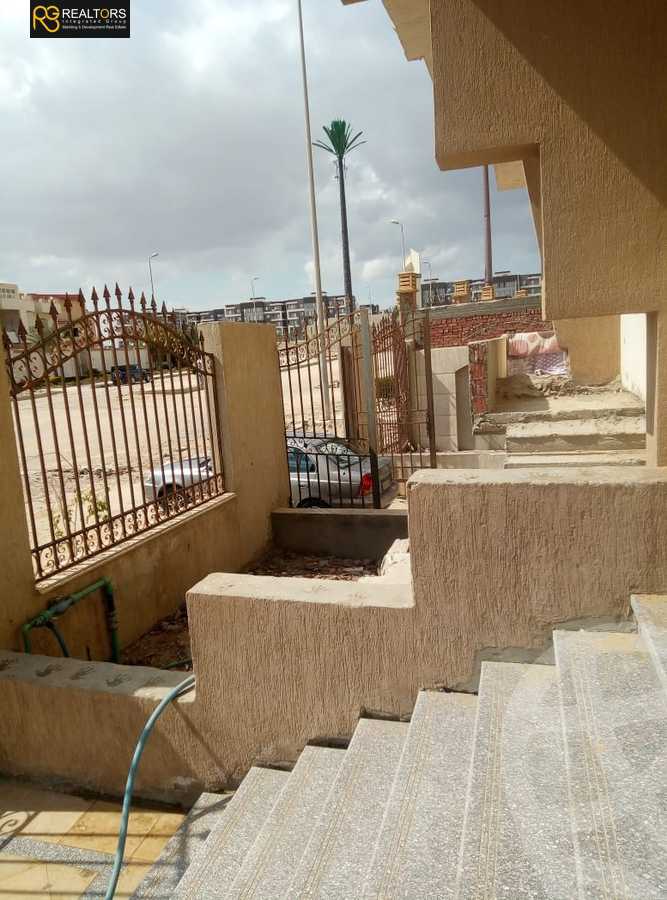 https://aqarmap.com.eg/ar/listing/3788371-for-sale-cairo-el-sheikh-zayed-city-el-hay-eltaseaa-area-3