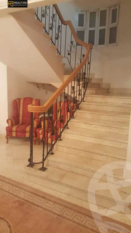 https://aqarmap.com.eg/ar/listing/3789181-for-sale-cairo-el-sheikh-zayed-city-compounds-in-sheikh-zayed-beverly-hills