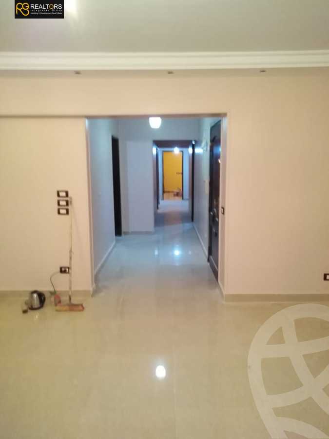 https://aqarmap.com.eg/en/listing/3820508-for-sale-cairo-6th-of-october-jml-bd-lnsr