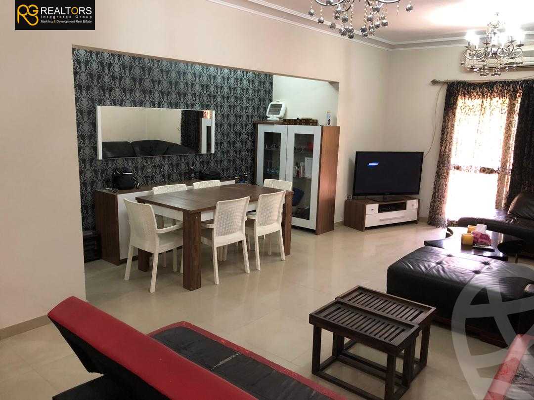 https://aqarmap.com.eg/ar/listing/3820569-for-sale-cairo-el-sheikh-zayed-city-compounds-in-sheikh-zayed-el-khamayel