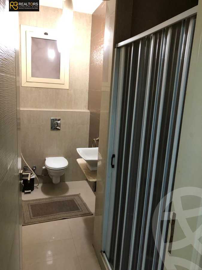 https://aqarmap.com.eg/ar/listing/3820569-for-sale-cairo-el-sheikh-zayed-city-compounds-in-sheikh-zayed-el-khamayel