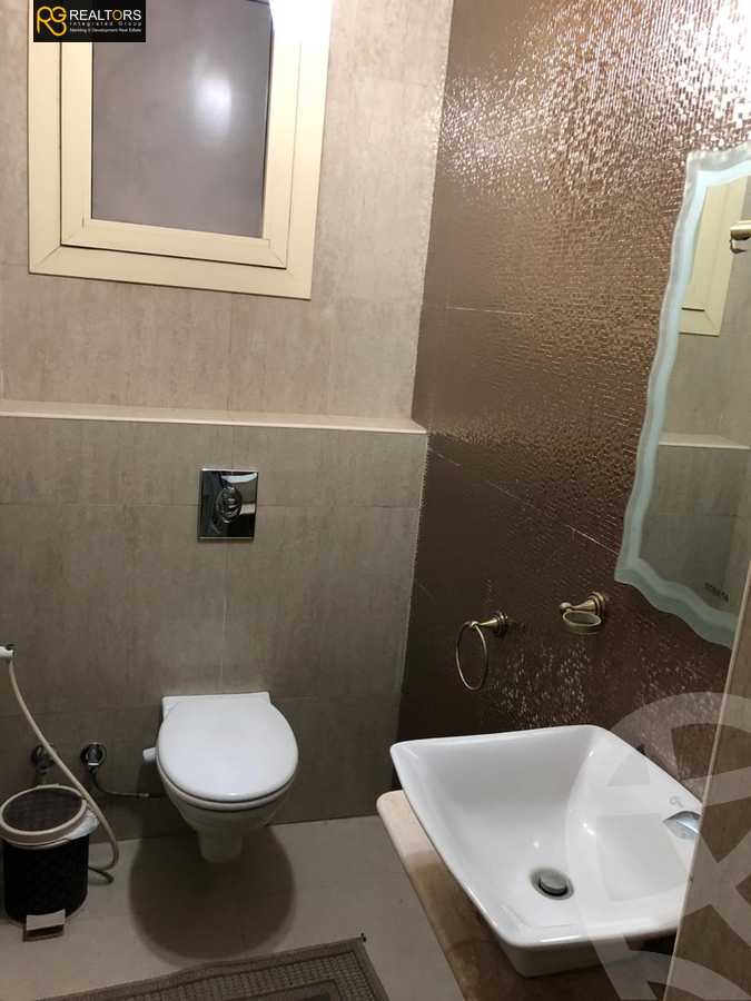 https://aqarmap.com.eg/ar/listing/3820569-for-sale-cairo-el-sheikh-zayed-city-compounds-in-sheikh-zayed-el-khamayel