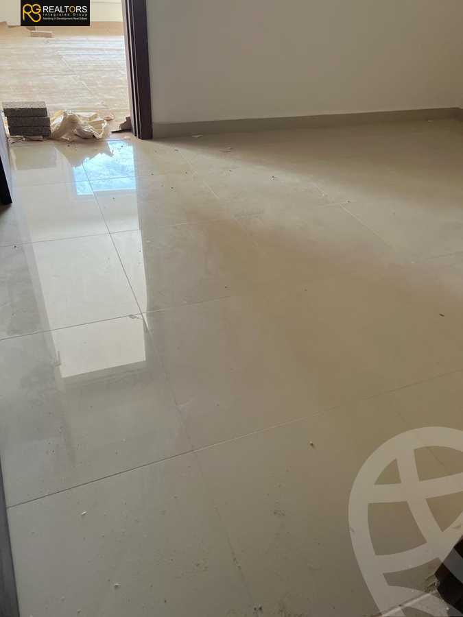https://aqarmap.com.eg/ar/listing/3820832-for-sale-cairo-6th-of-october-compound-soleya