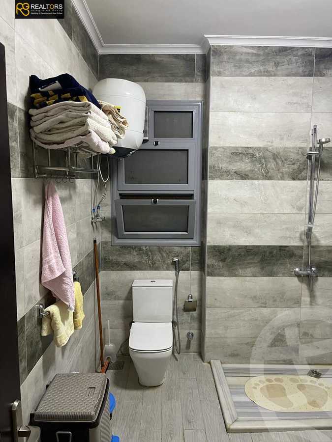 https://aqarmap.com.eg/ar/listing/3821030-for-sale-cairo-el-sheikh-zayed-city-el-hay-eltaseaa-area-1-el-bostan-st