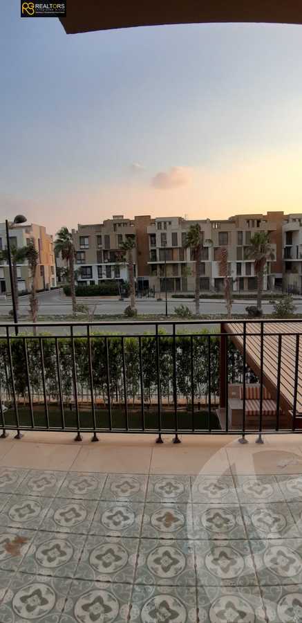 https://aqarmap.com.eg/ar/listing/3821117-for-rent-cairo-el-sheikh-zayed-city-compounds-in-sheikh-zayed-the-courtyard
