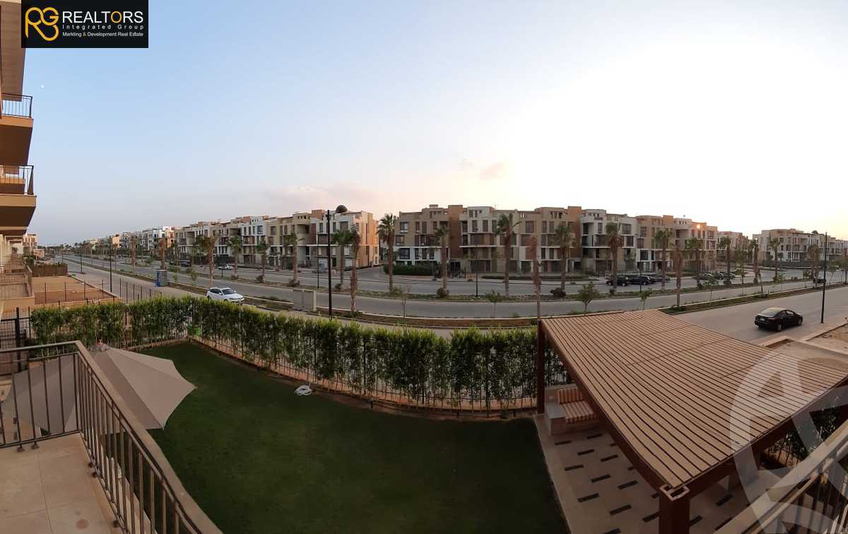 https://aqarmap.com.eg/ar/listing/3821117-for-rent-cairo-el-sheikh-zayed-city-compounds-in-sheikh-zayed-the-courtyard