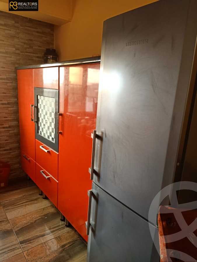 https://aqarmap.com.eg/ar/listing/3822832-for-sale-cairo-el-sheikh-zayed-city-compounds-in-sheikh-zayed-beverly-hills