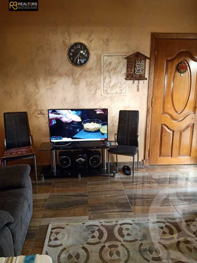 https://aqarmap.com.eg/ar/listing/3822832-for-sale-cairo-el-sheikh-zayed-city-compounds-in-sheikh-zayed-beverly-hills
