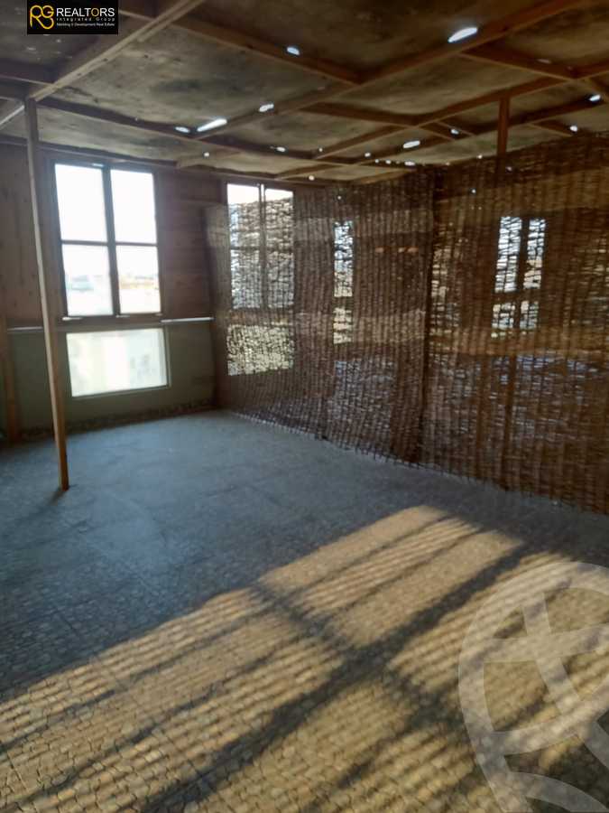 https://aqarmap.com.eg/ar/listing/3822832-for-sale-cairo-el-sheikh-zayed-city-compounds-in-sheikh-zayed-beverly-hills
