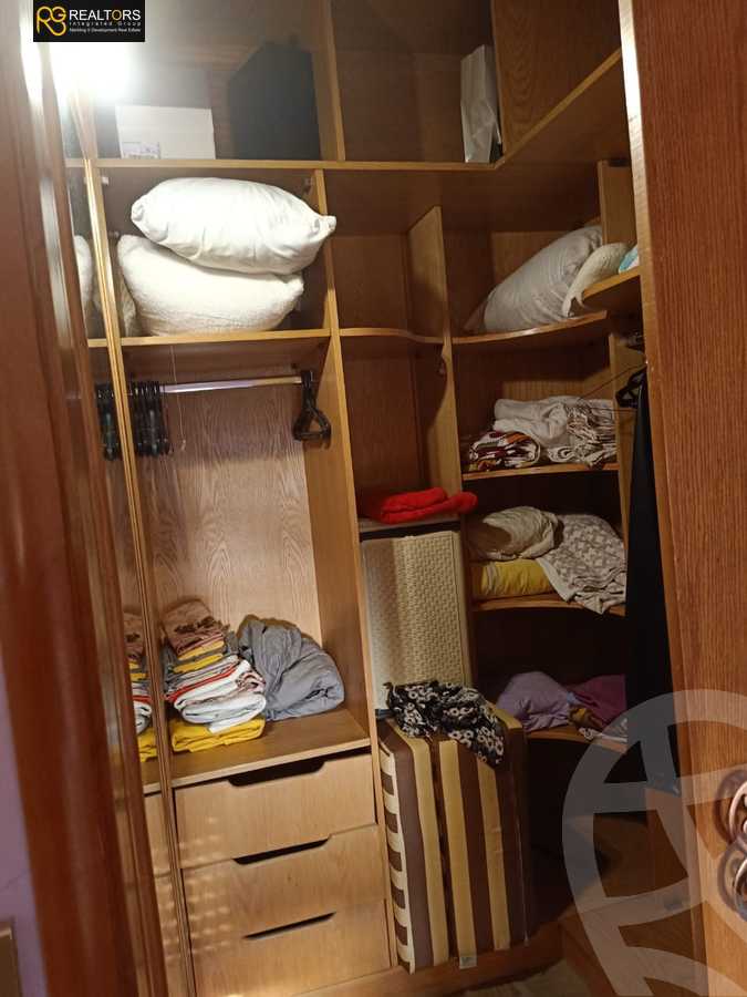 https://aqarmap.com.eg/ar/listing/3822832-for-sale-cairo-el-sheikh-zayed-city-compounds-in-sheikh-zayed-beverly-hills
