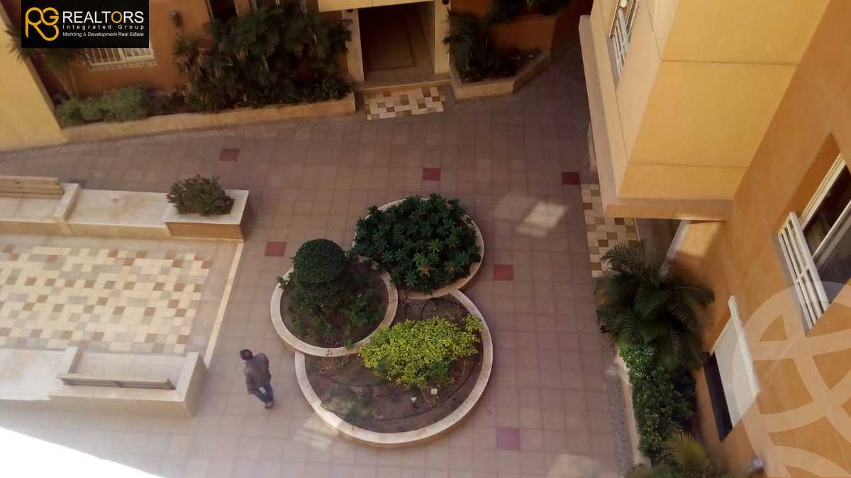 https://aqarmap.com.eg/ar/listing/3822856-for-sale-cairo-el-sheikh-zayed-city-compounds-in-sheikh-zayed-jewar