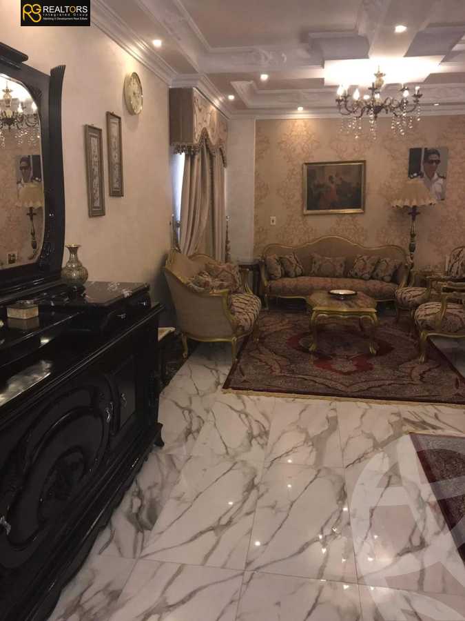 https://aqarmap.com.eg/ar/listing/3822873-for-sale-cairo-el-sheikh-zayed-city-compounds-in-sheikh-zayed-el-khamayel