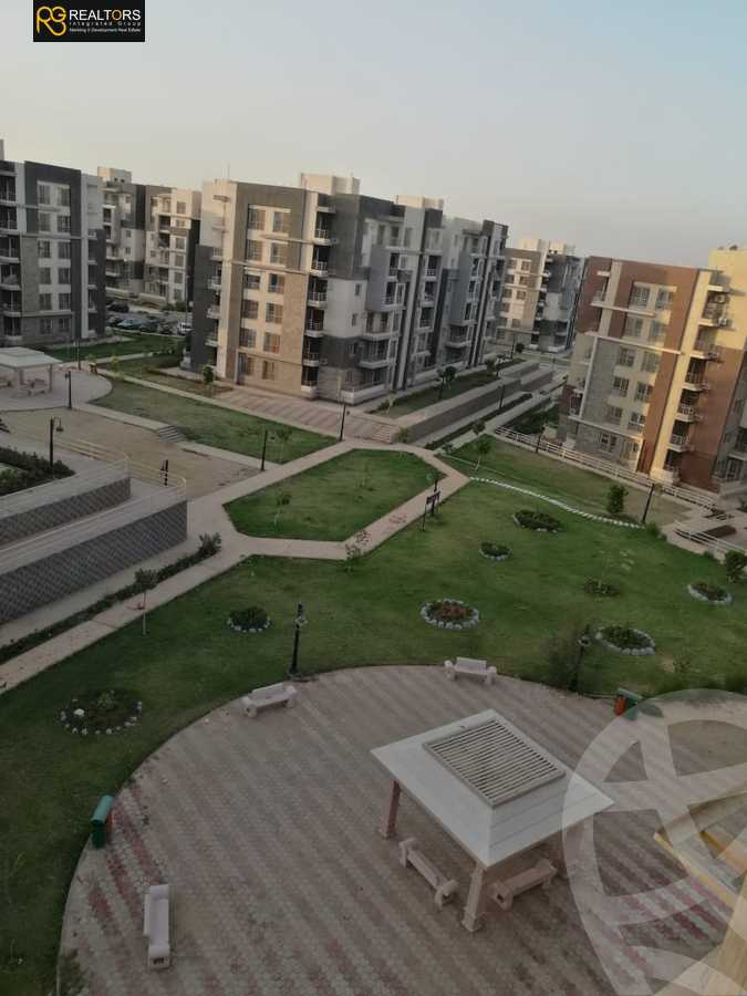 https://aqarmap.com.eg/ar/listing/3823498-for-sale-cairo-6th-of-october-hadaeq-october-kmbwnd-fy-hdyq-ktwbr-dar-misr