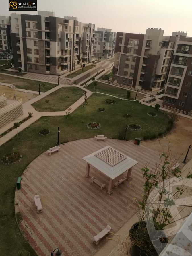 https://aqarmap.com.eg/ar/listing/3823498-for-sale-cairo-6th-of-october-hadaeq-october-kmbwnd-fy-hdyq-ktwbr-dar-misr