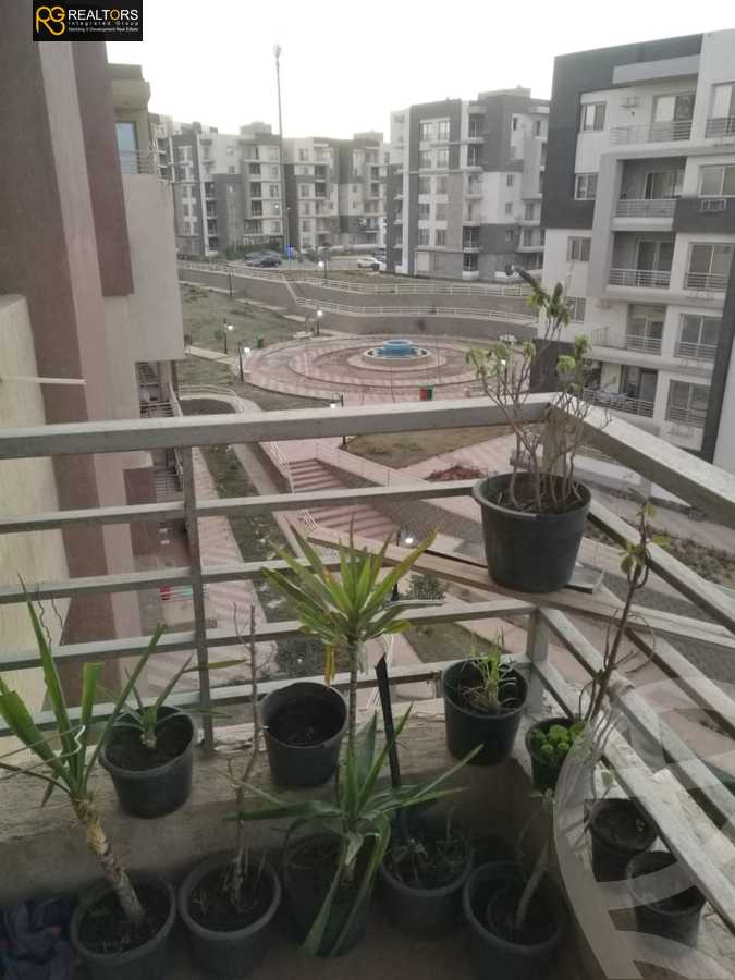 https://aqarmap.com.eg/ar/listing/3823498-for-sale-cairo-6th-of-october-hadaeq-october-kmbwnd-fy-hdyq-ktwbr-dar-misr