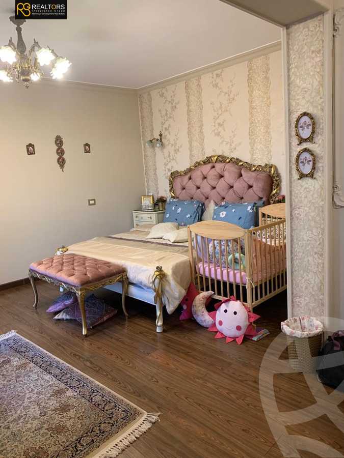 https://aqarmap.com.eg/ar/listing/3828483-for-sale-cairo-el-sheikh-zayed-city-compounds-in-sheikh-zayed-jewar