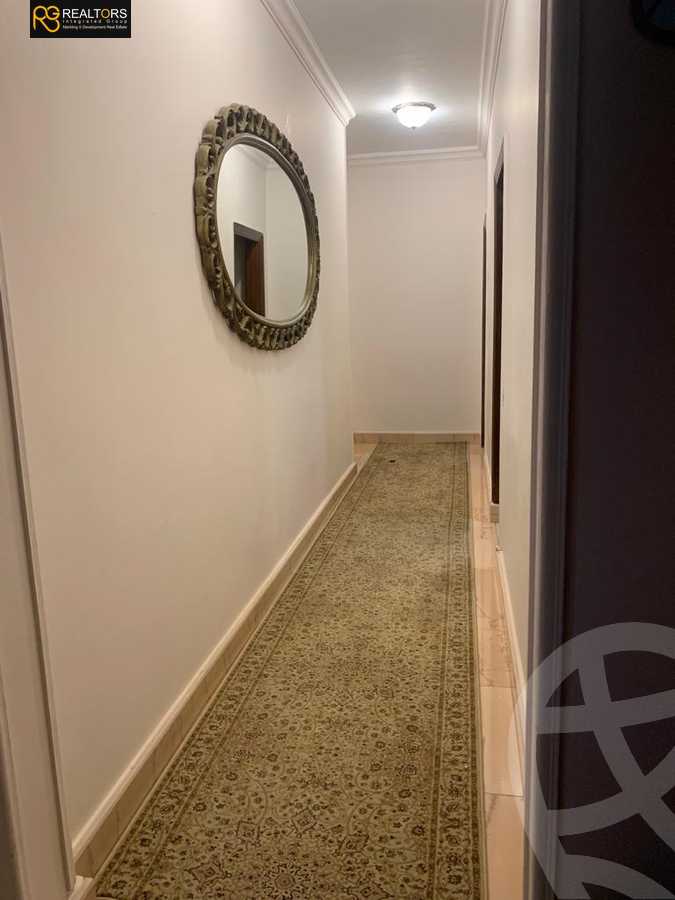 https://aqarmap.com.eg/ar/listing/3828483-for-sale-cairo-el-sheikh-zayed-city-compounds-in-sheikh-zayed-jewar