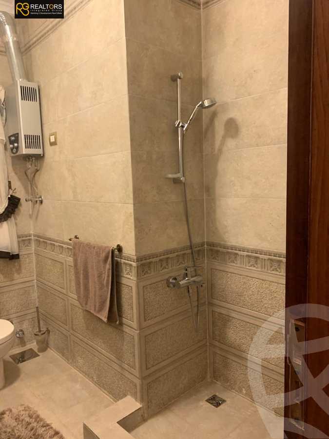 https://aqarmap.com.eg/ar/listing/3828483-for-sale-cairo-el-sheikh-zayed-city-compounds-in-sheikh-zayed-jewar