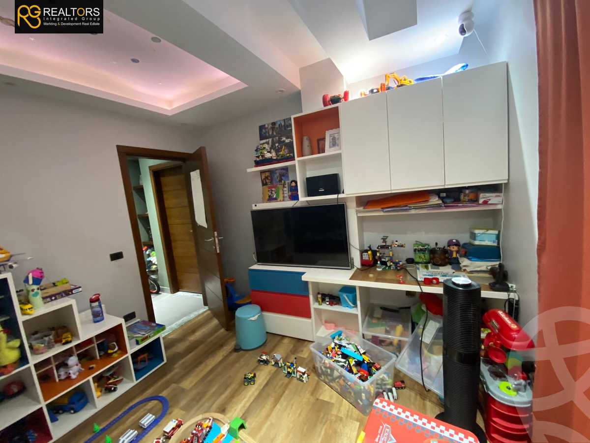 https://aqarmap.com.eg/ar/listing/3828514-for-sale-cairo-el-sheikh-zayed-city-el-hay-elsabeaa-lhy-lsb