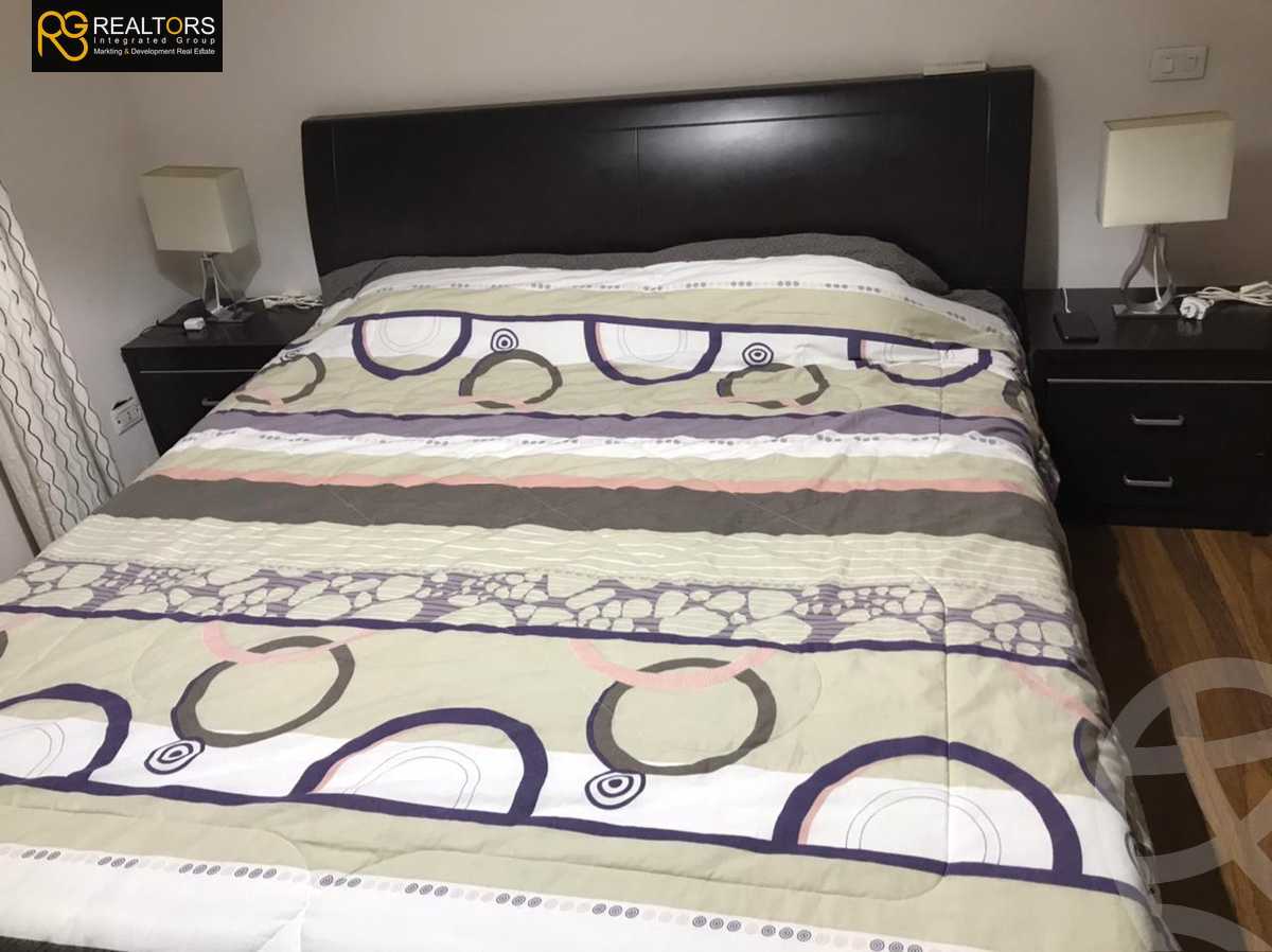 https://aqarmap.com.eg/ar/listing/3830209-for-sale-cairo-el-sheikh-zayed-city-compounds-in-sheikh-zayed-beverly-hills