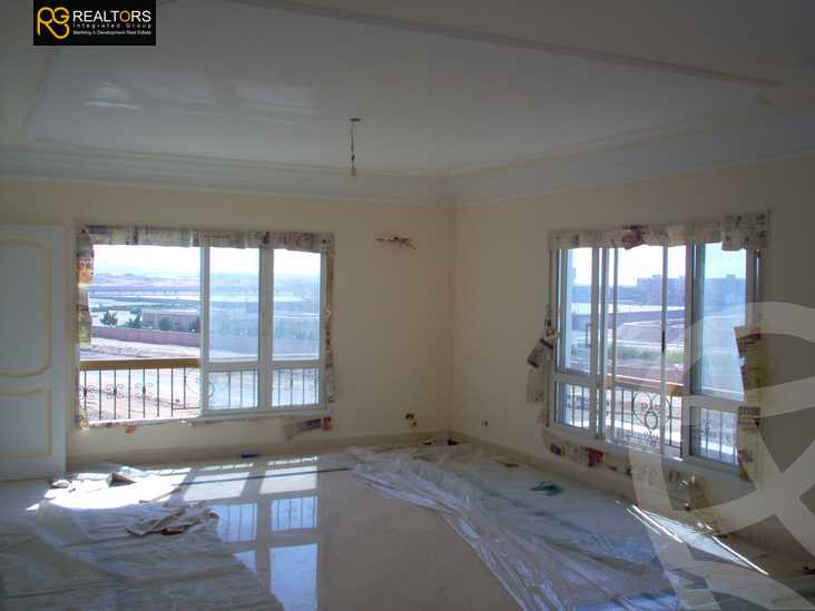 https://aqarmap.com.eg/ar/listing/3830257-for-sale-cairo-el-sheikh-zayed-city-compounds-in-sheikh-zayed-beverly-hills