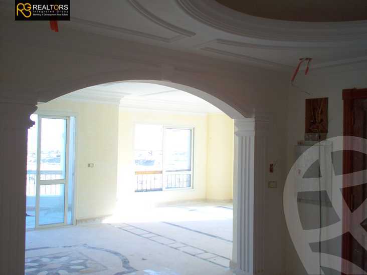 https://aqarmap.com.eg/ar/listing/3830257-for-sale-cairo-el-sheikh-zayed-city-compounds-in-sheikh-zayed-beverly-hills