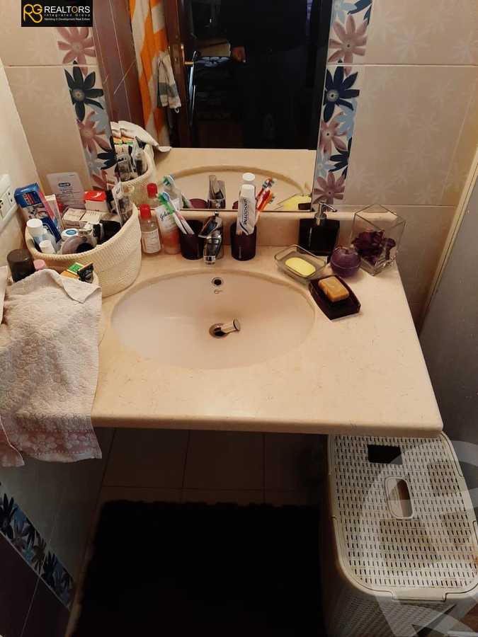 https://aqarmap.com.eg/ar/listing/3830304-for-sale-cairo-el-sheikh-zayed-city-compounds-in-sheikh-zayed-beverly-hills