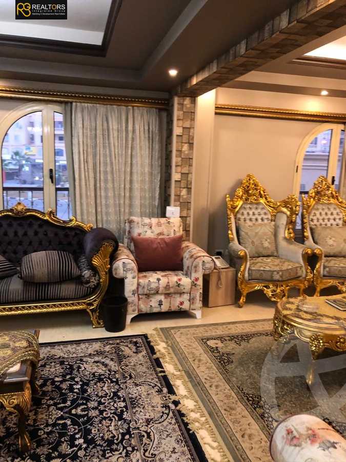 https://aqarmap.com.eg/ar/listing/3830330-for-sale-cairo-el-sheikh-zayed-city-compounds-in-sheikh-zayed-beverly-hills