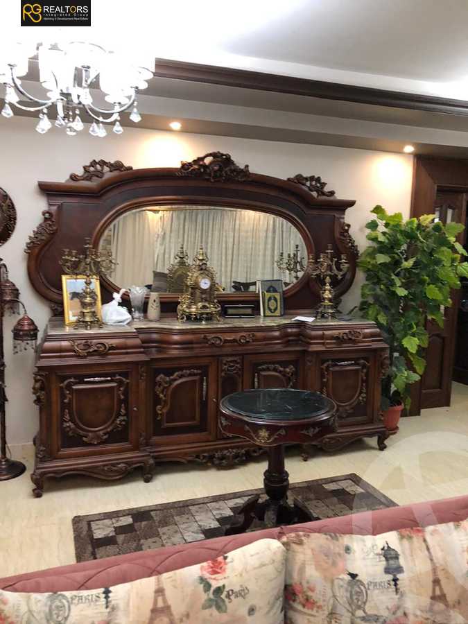 https://aqarmap.com.eg/ar/listing/3830330-for-sale-cairo-el-sheikh-zayed-city-compounds-in-sheikh-zayed-beverly-hills