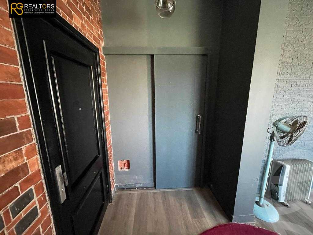 https://aqarmap.com.eg/ar/listing/3830344-for-sale-cairo-el-sheikh-zayed-city-compounds-in-sheikh-zayed-beverly-hills
