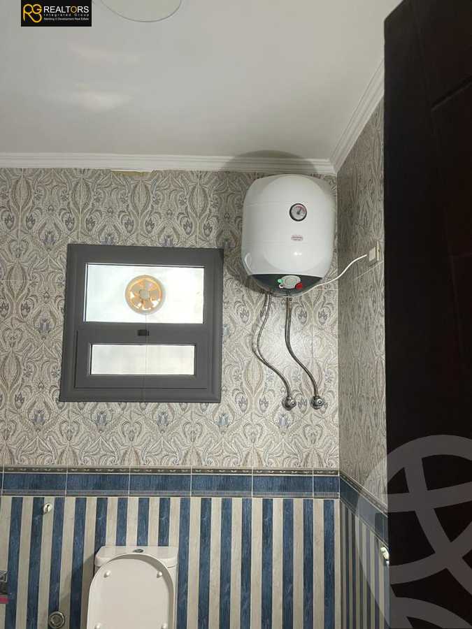 https://aqarmap.com.eg/ar/listing/3845640-for-sale-cairo-el-sheikh-zayed-city-el-hay-elthamen-lhy-lthmn