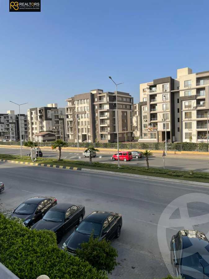 https://aqarmap.com.eg/ar/listing/3845640-for-sale-cairo-el-sheikh-zayed-city-el-hay-elthamen-lhy-lthmn