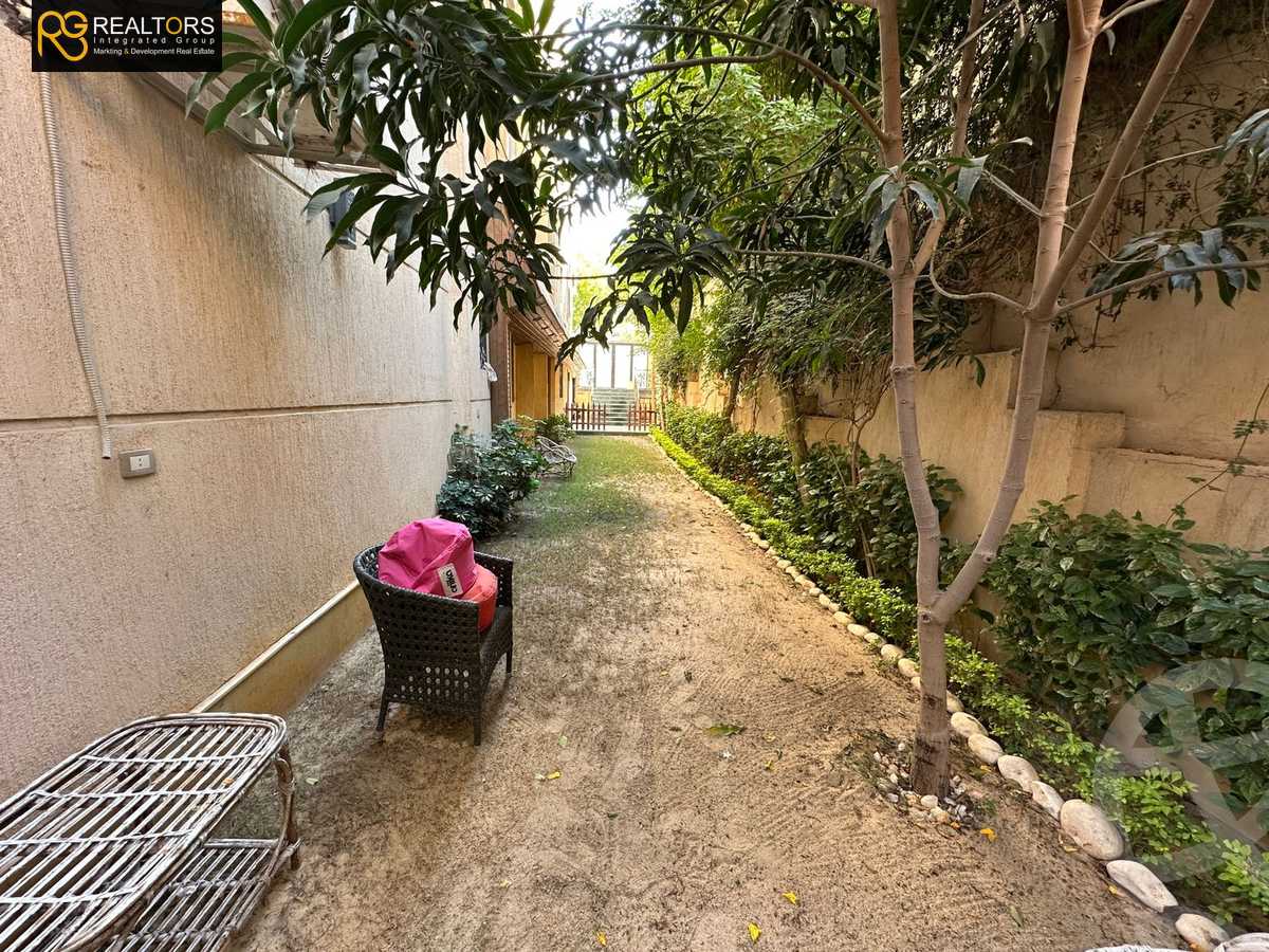 https://aqarmap.com.eg/en/listing/3846853-for-sale-cairo-el-sheikh-zayed-city-el-hay-elasher-street-100