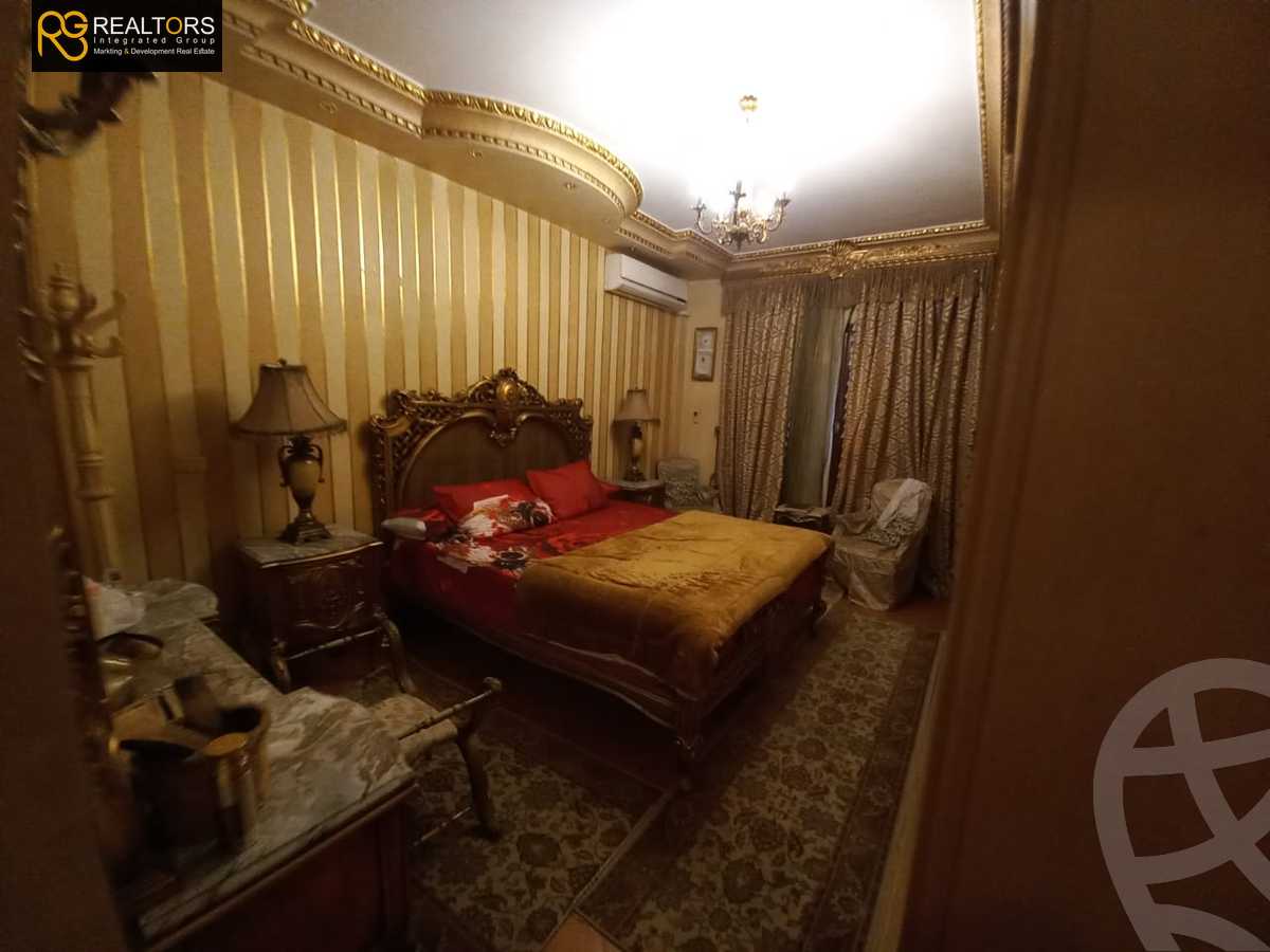 https://aqarmap.com.eg/ar/listing/3847450-for-sale-cairo-el-sheikh-zayed-city-compounds-in-sheikh-zayed-hadayek-el-mohandiseen